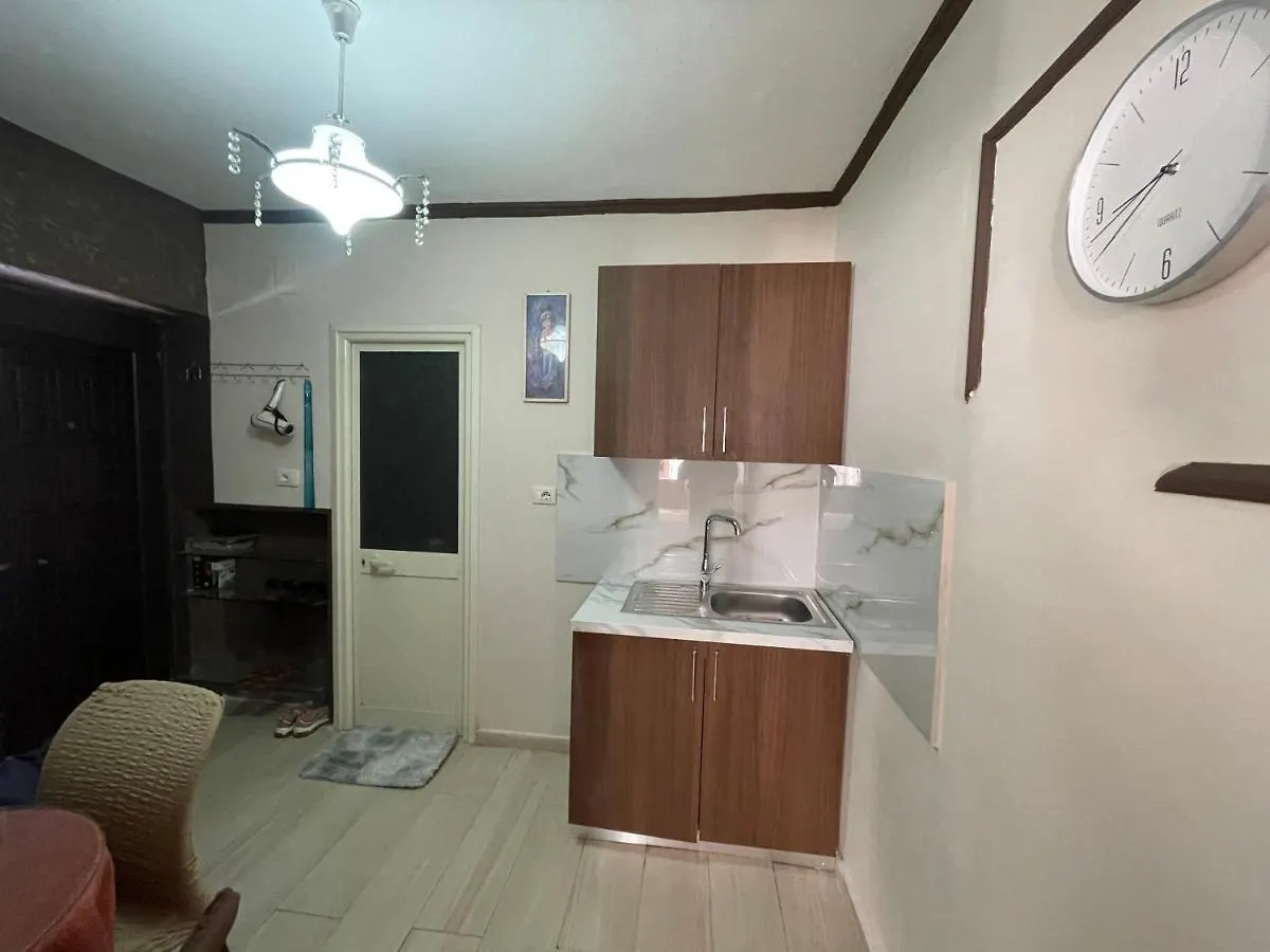 Central Cozy Apartment Old Train Station Tirana